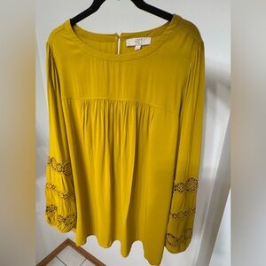Loft Plus Mustard Yellow Lace Sleeve Blouse NWT 16